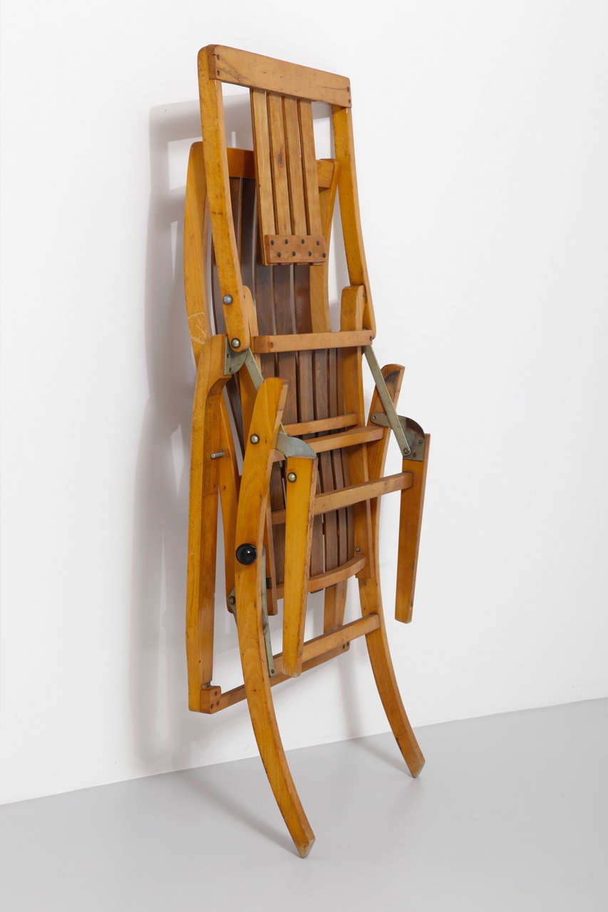 Siesta Lounge Bentwood Chair, by Hans & Wassili Luckhardt for Thonet 1