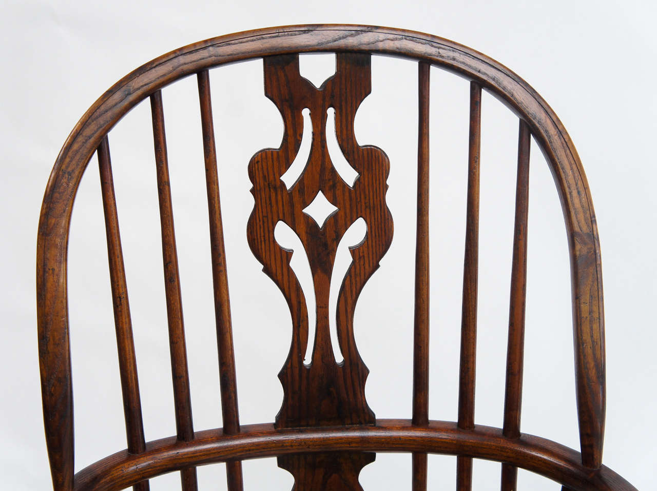 Set of Ten English Oak Windsor Chairs, Early 20th Century 3