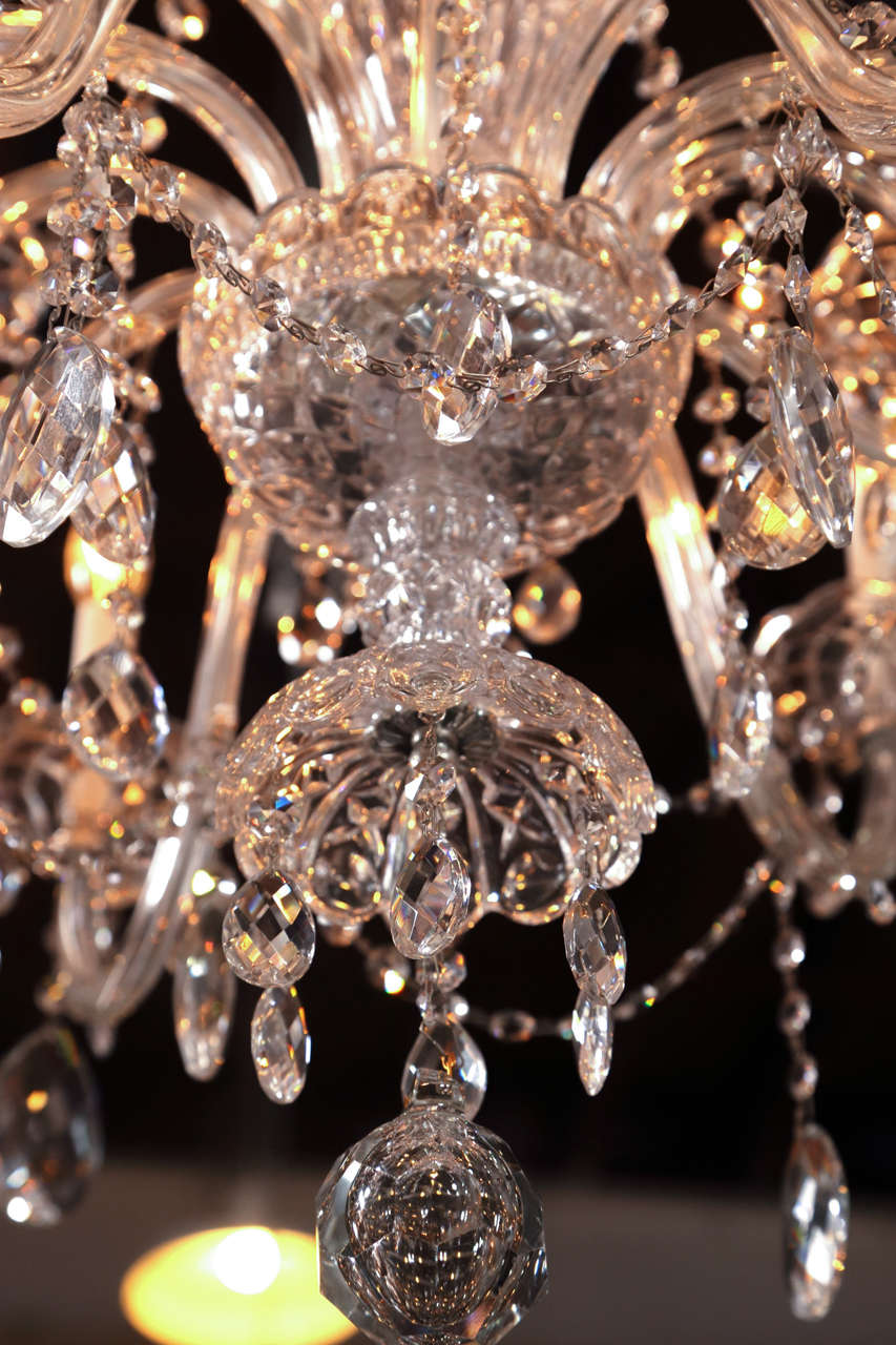 Fine Cut Crystal, Twelve Arm Chandelier Possibly Waterford In Good Condition In Stamford, CT