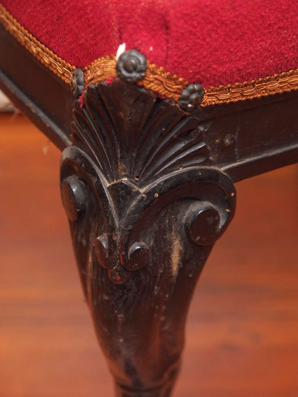 19th Century Pair of Italian Walnut Hoof Footstools For Sale