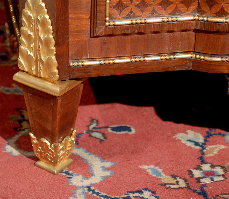 20th Century Suberb commode with ormolu mounts