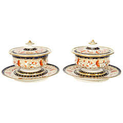 Antique Pair of Davenport 19th Century Imari Sauce Tureens on Stands