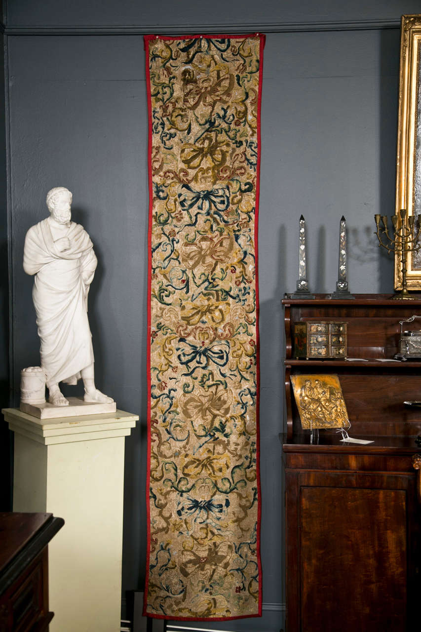A good pair of Florentine silk and wool hangings from the 18th century in vibrant colors.