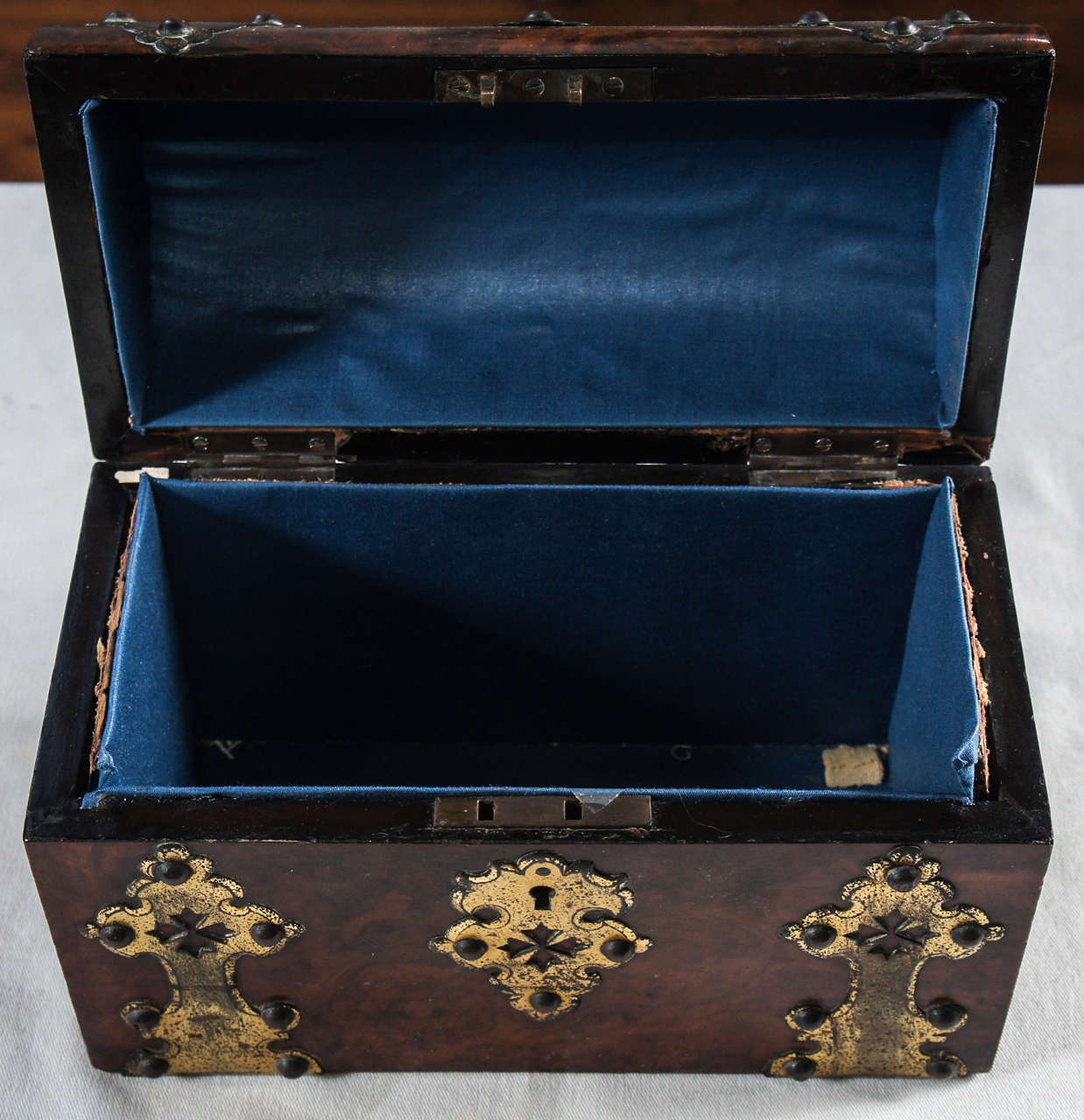 English 19th Century Brass-Mounted Burl Walnut Box