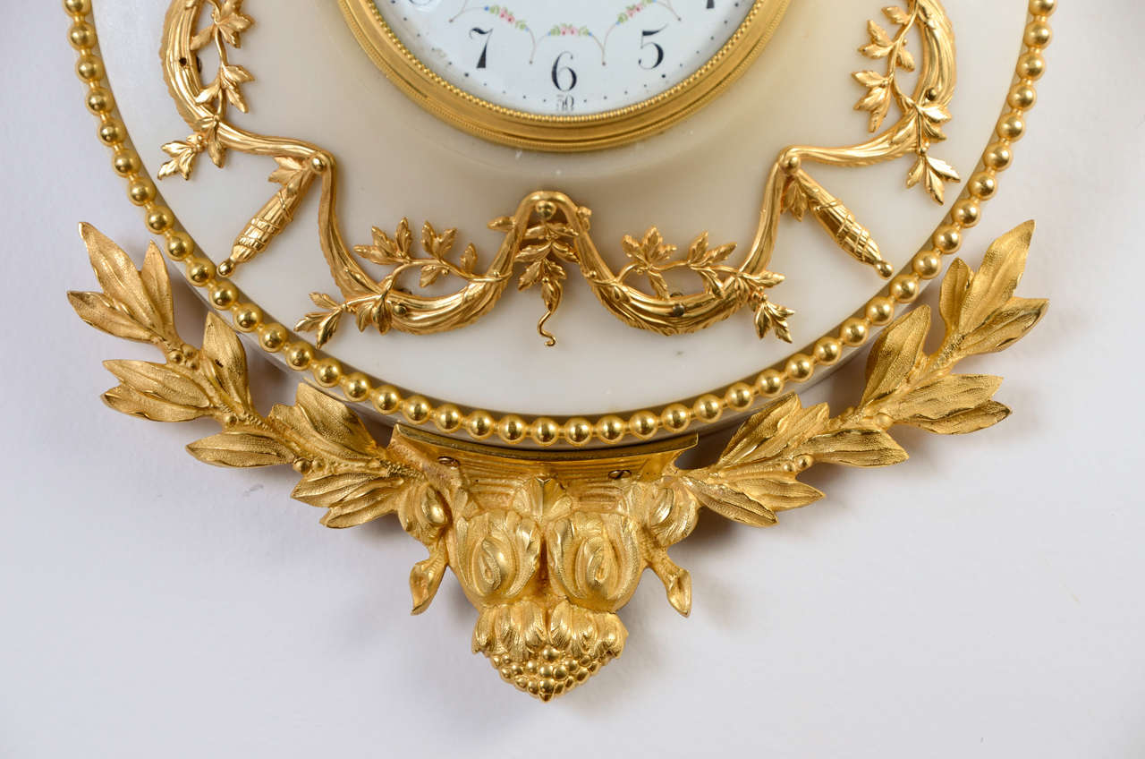 Gorgeous and Rare Wall Clock Louis XVI Style In Excellent Condition For Sale In Paris, FR