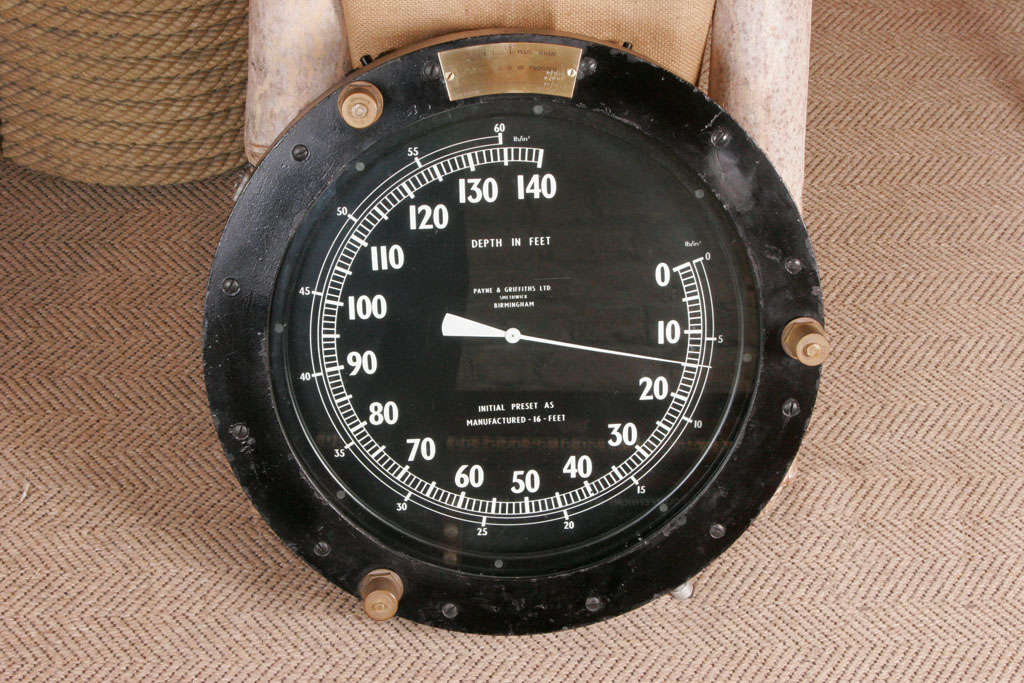 Submarine depth gauge made by Payne and Griffiths Ltd. Birmingham.<br />
Measuring depth of 140 ft.