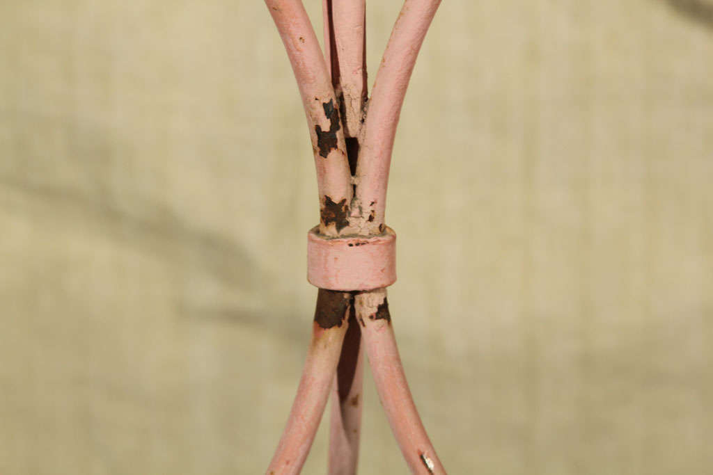 Pink French Wire Stand 2