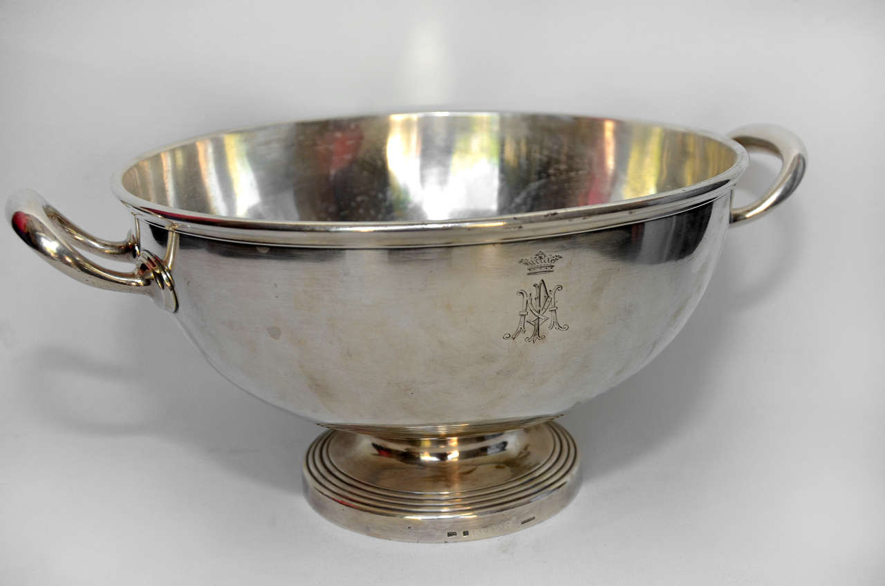 Beautiful silvered bronze champain bucket from Maison Christofle (engraving) with a Blazon.