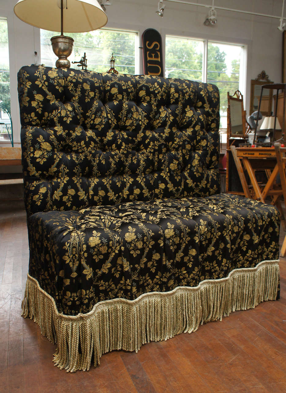 tufted banquette