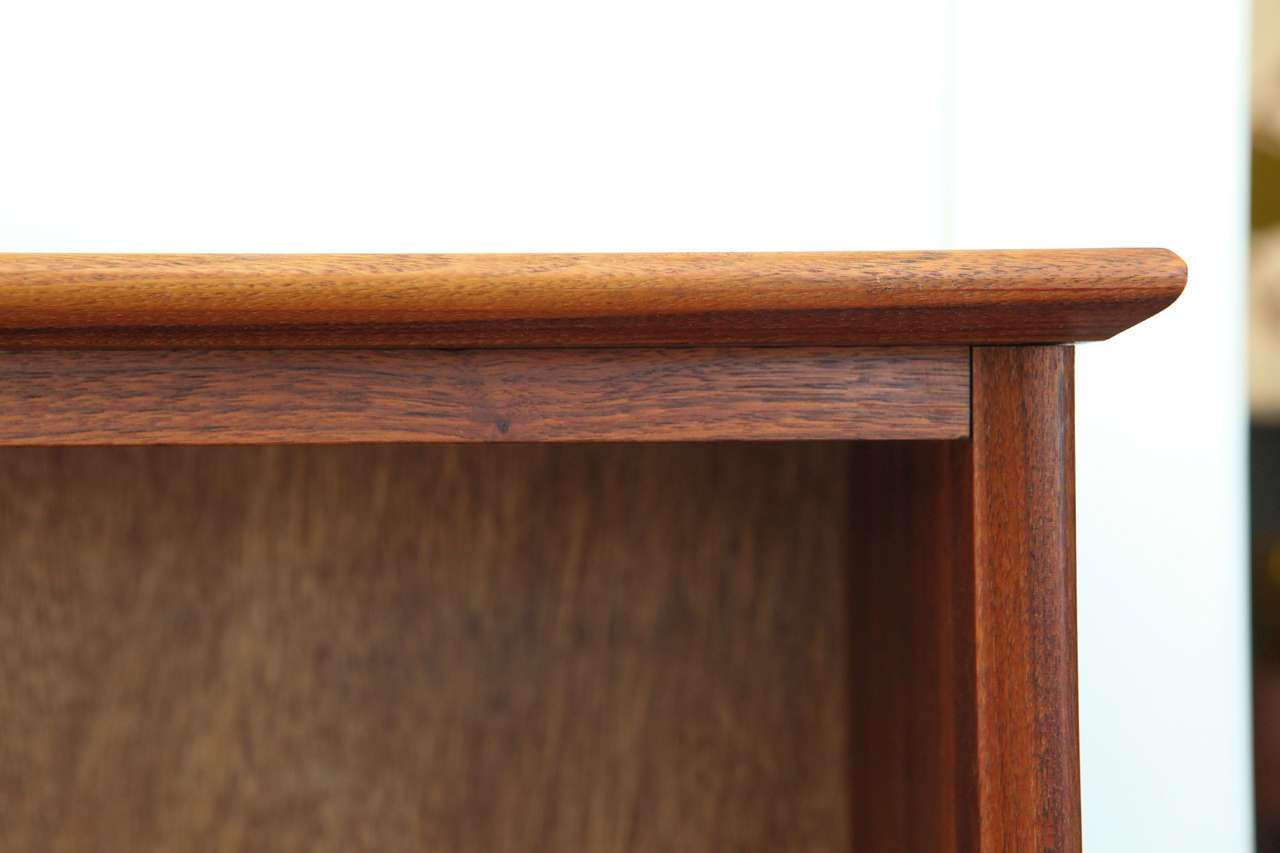 Midcentury Walnut Bookcase In Excellent Condition In Santa Monica, CA