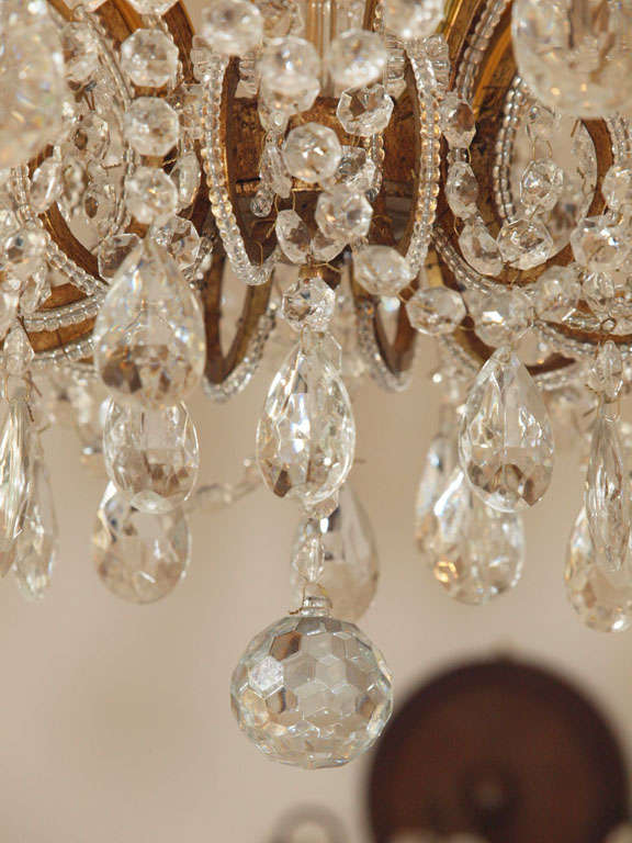 Large Louis XV Style Chandelier with Murano Glass Crystals and Iron, Italy In New Condition For Sale In New York, NY