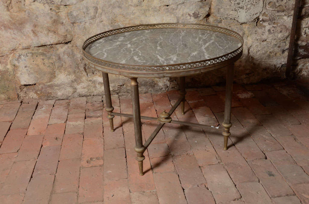 LouisXV style table, called "bouillotte"