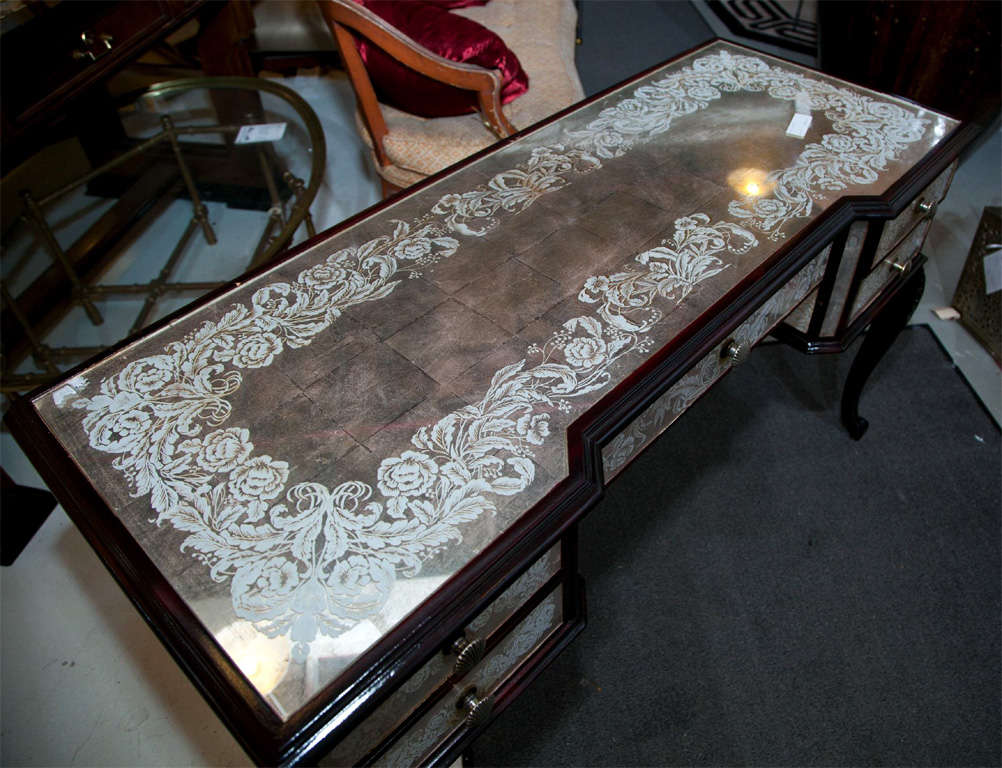 French Louis XV Style Mirrored Vanity 3