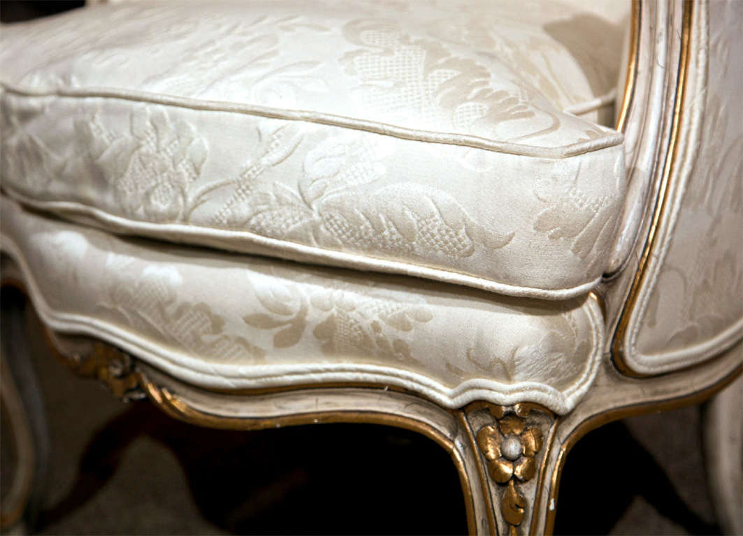 Mid-20th Century French Louis XV Style Bergere Chair by Jansen