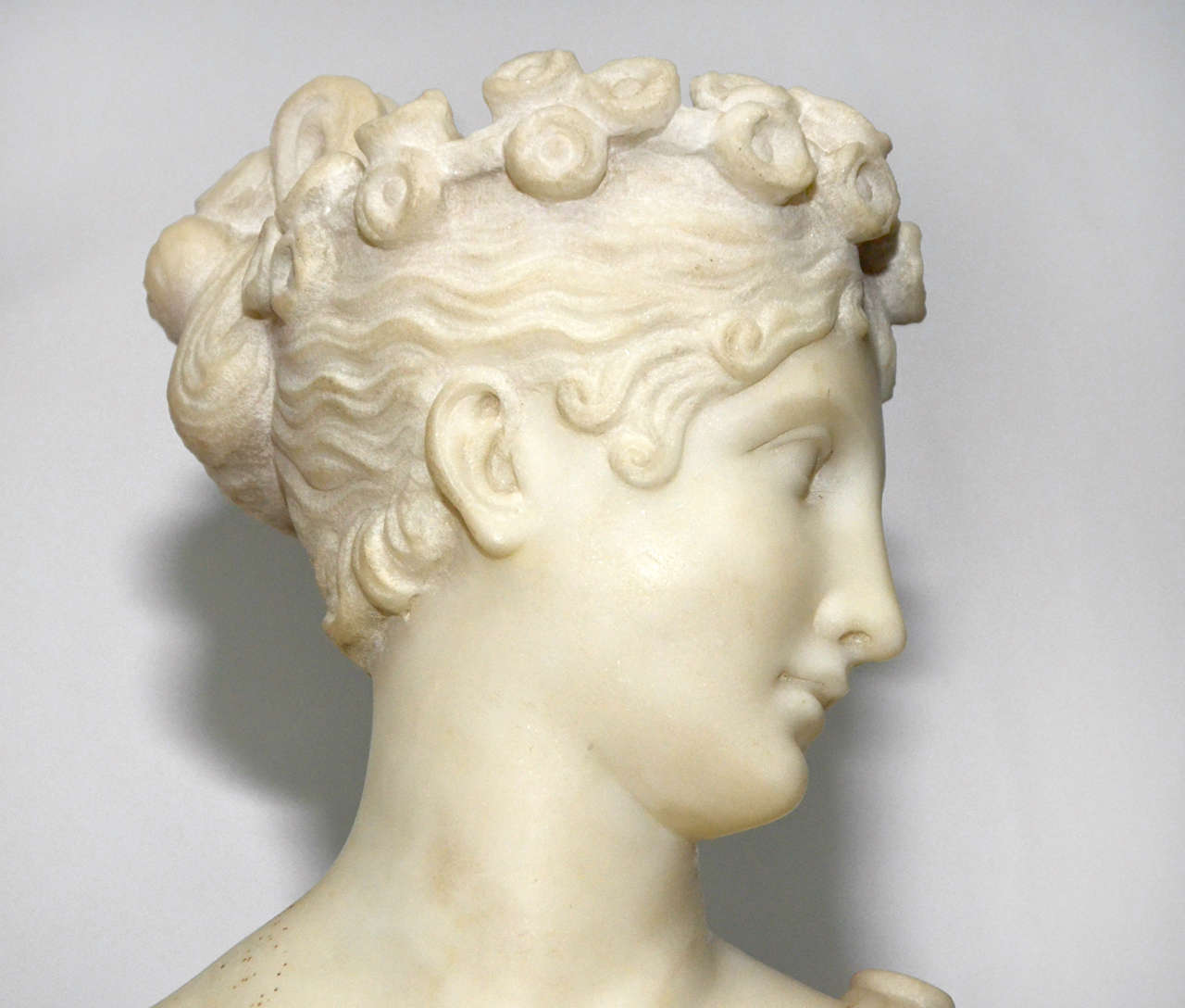 1820s Carrara Marble Statue of a Draped Woman For Sale 3