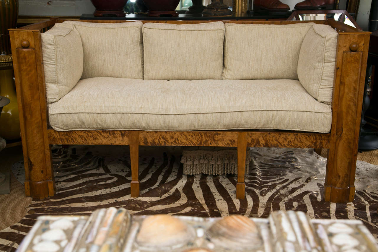 Wood Stately Tiger Maple Biedermeier Sofa For Sale