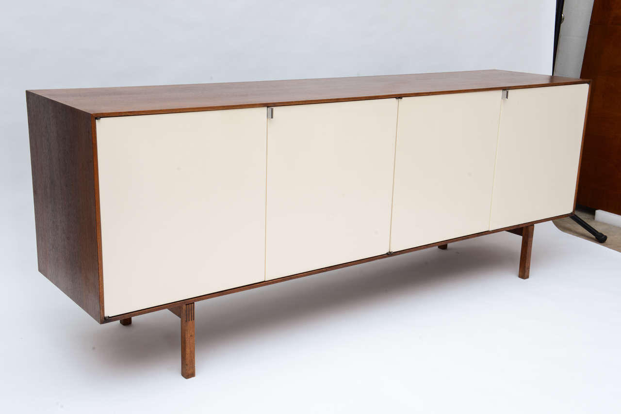 541 cabinets