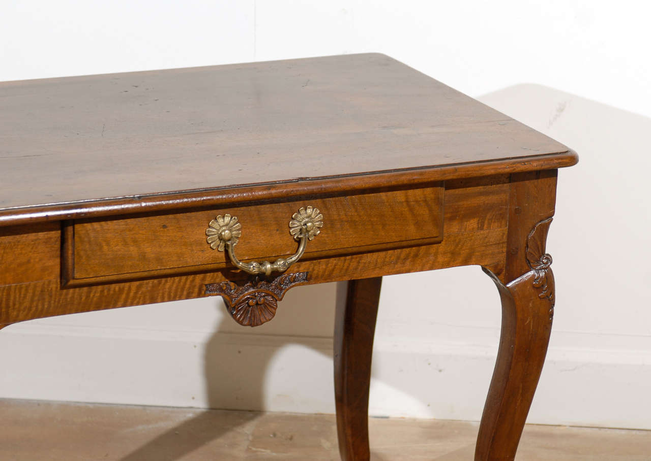 Wood 19th Century French Louis XV Walnut Side Table with One Drawer