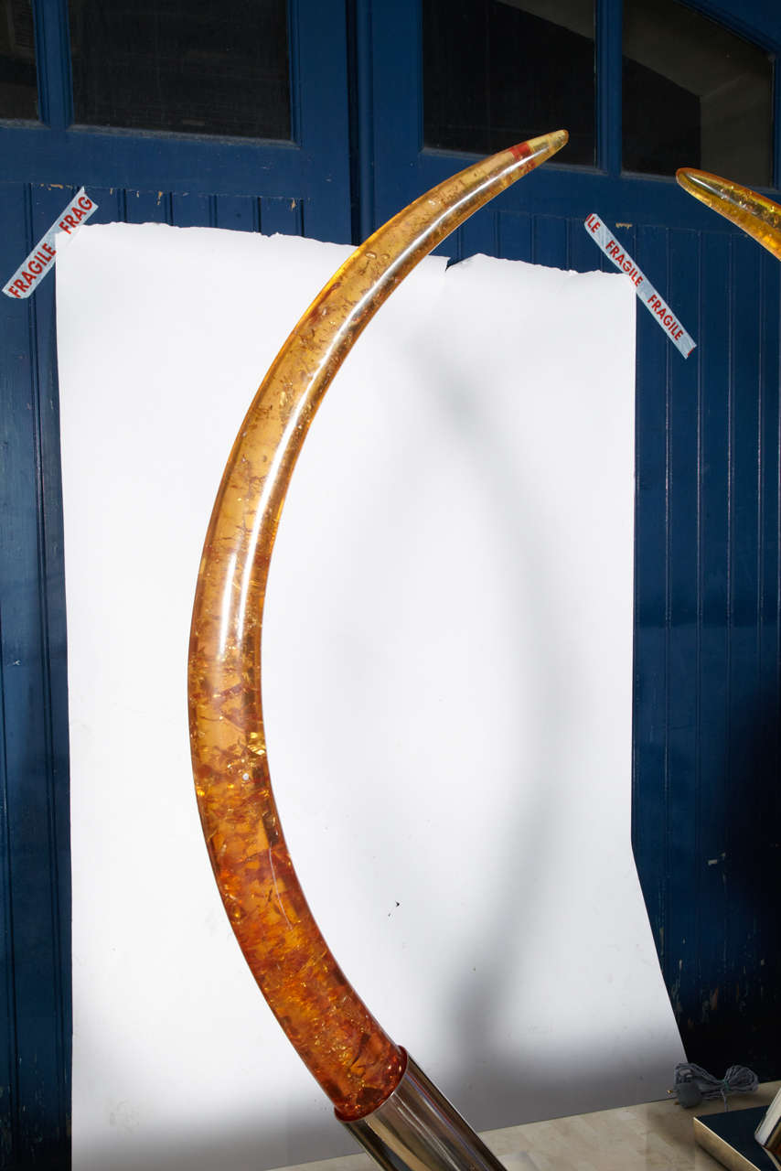 Huge 1970s Elephant Tusk Lamps in Resin by Marie-Claude de Fouquières In Good Condition For Sale In Bois-Colombes, FR