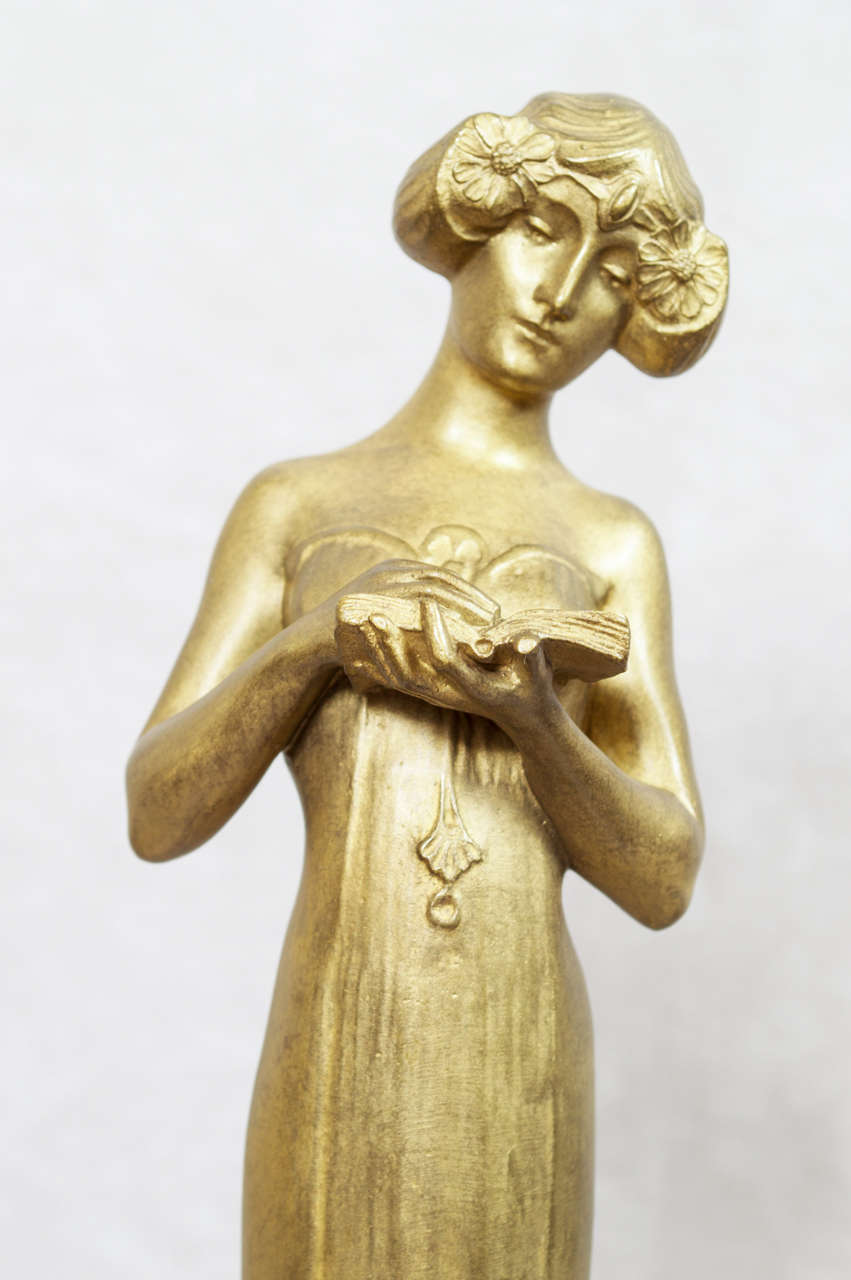 Français Femme en bronze Art Nouveau de Charles Korschann