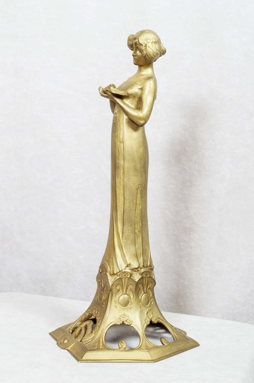 Femme en bronze Art Nouveau de Charles Korschann 2