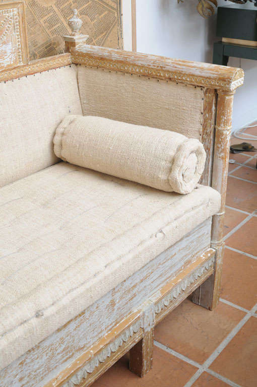Swedish Early Gustavian Bench with beautiful carved decoration all around. For Sale