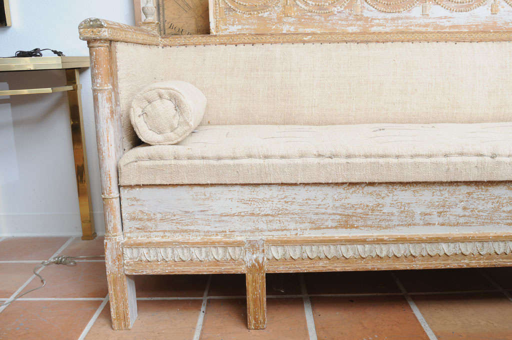 Early Gustavian Bench with beautiful carved decoration all around. In Good Condition For Sale In Washington, DC