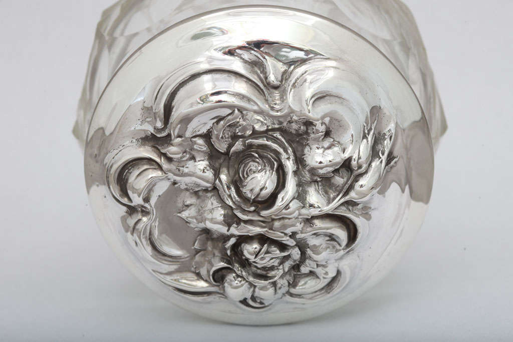 Art Nouveau Sterling Silver and Intaglio Cut Crystal Powder Jar 4