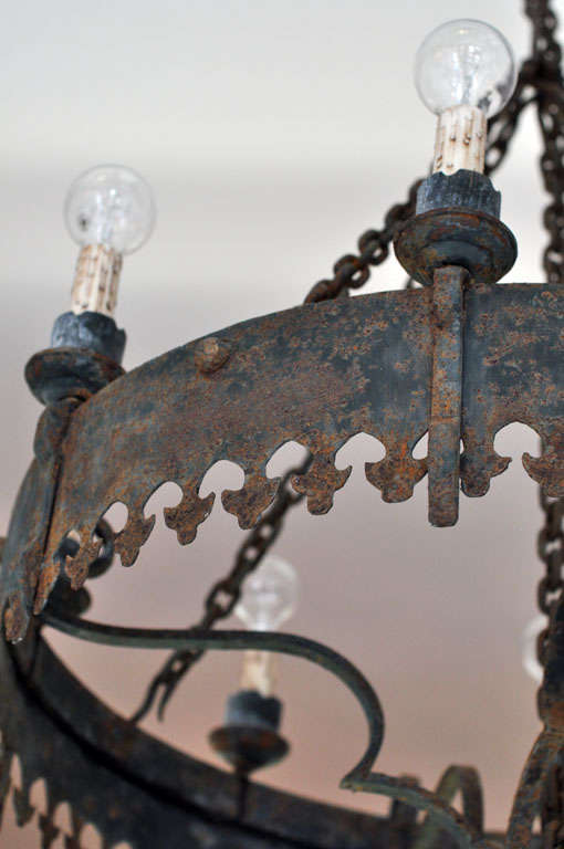 Large Antique Spanish Iron Chandelier For Sale 1