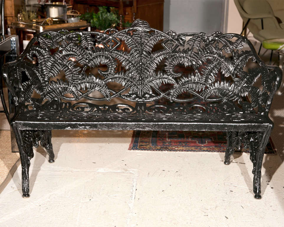 Fern & Blackberry Cast Aluminum Bench In Good Condition In Stamford, CT