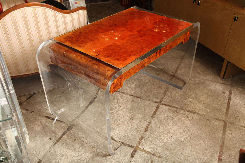 Incredible and substantial 1970's Lucite Desk <br />
with lacquered burlwood ! <br />
Signed 