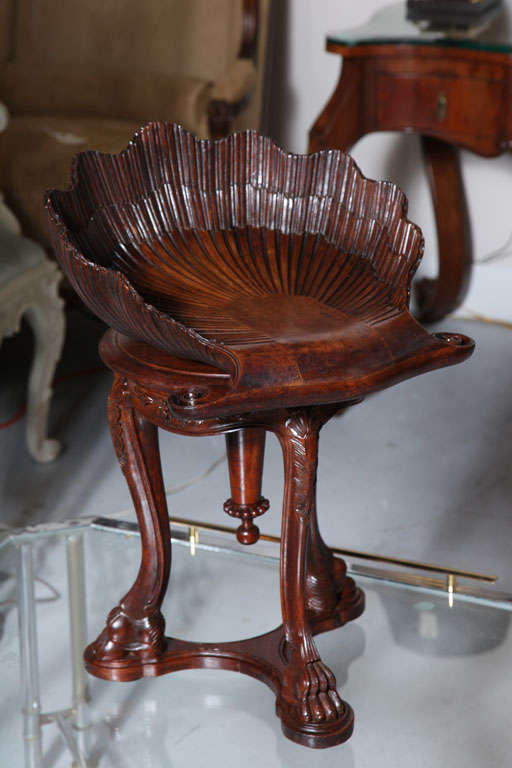 shell piano stool