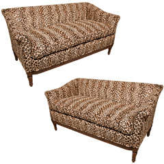 A pair of Leopard Louis XVI Style Love seats - Canapes