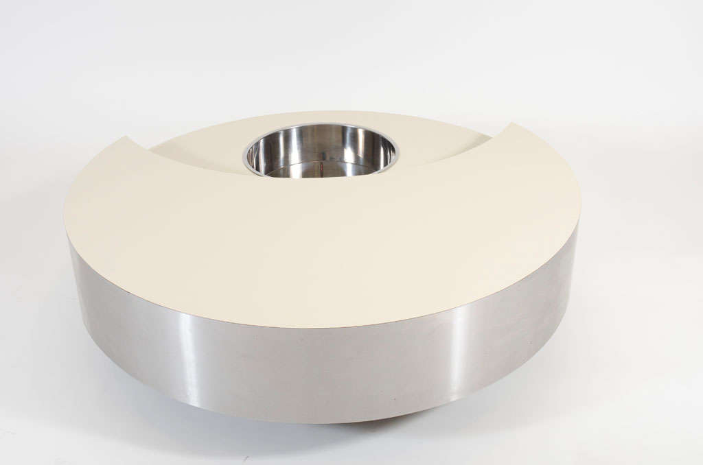 Italian TRG Revolving Cocktail Table by Willy Rizzo