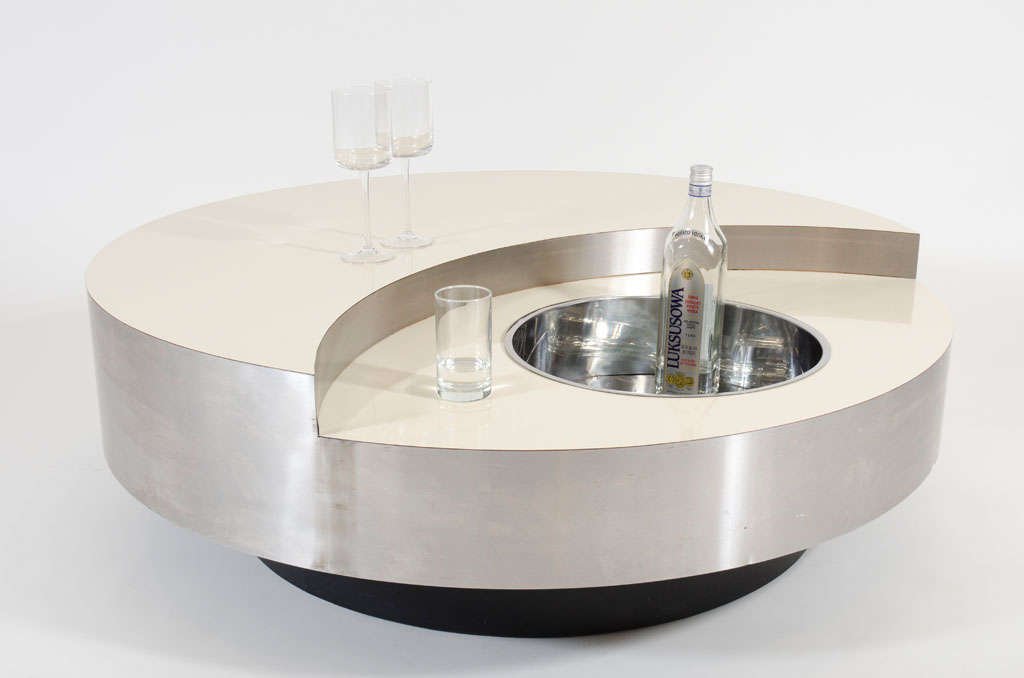TRG Revolving Cocktail Table by Willy Rizzo In Excellent Condition In New York, NY