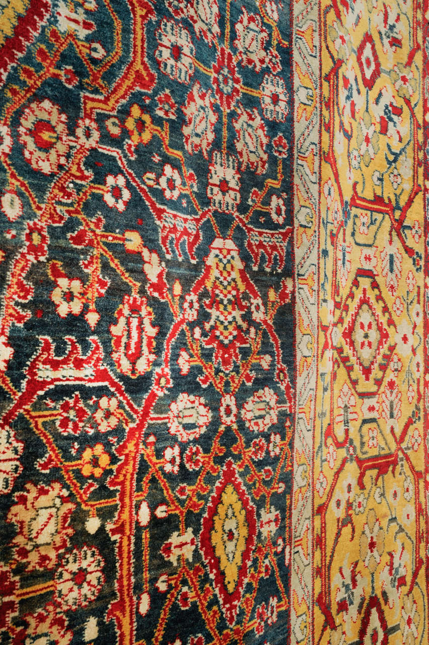 Smaragdgrüner feiner antiker indischer Agra-Teppich im Zustand „Hervorragend“ im Angebot in Milan, IT