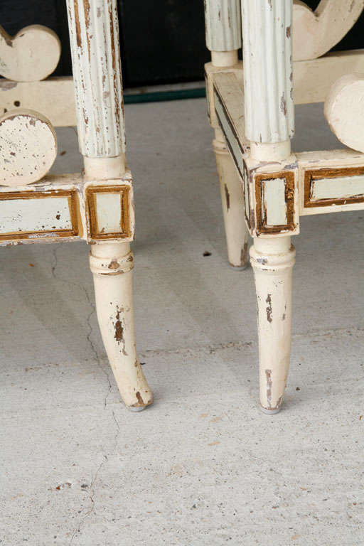 Pair of Painted Library Steps 3