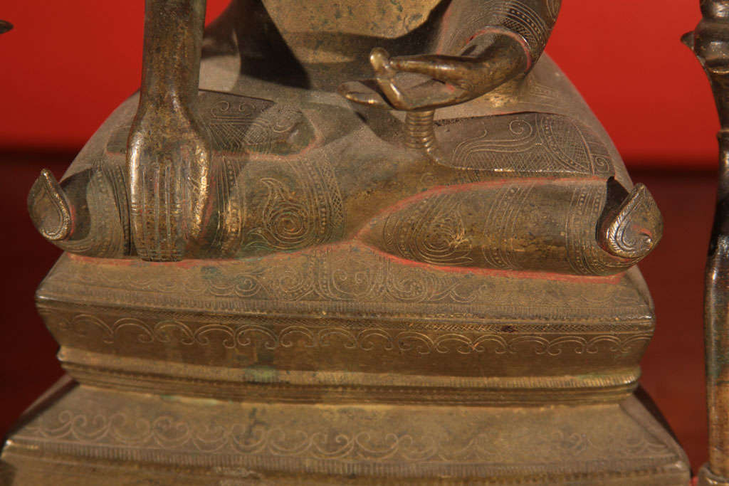 Bronze Buddha In Good Condition In Seattle, WA