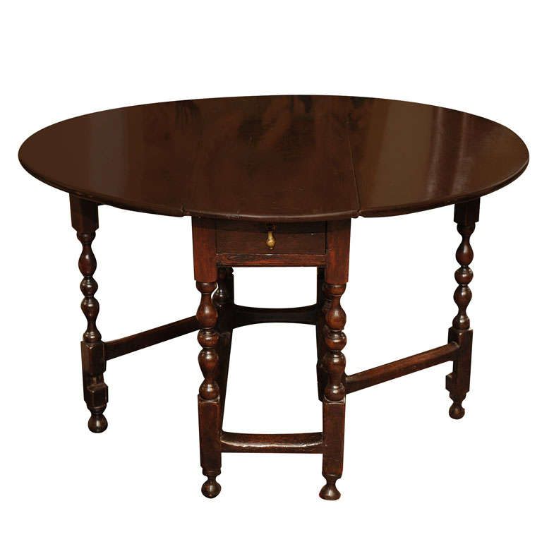 Queen Anne Oak Gateleg Table at 1stDibs