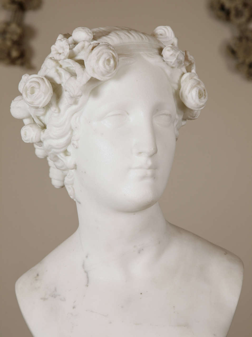 White Marble Bust of Flora Circa 1830 For Sale 2