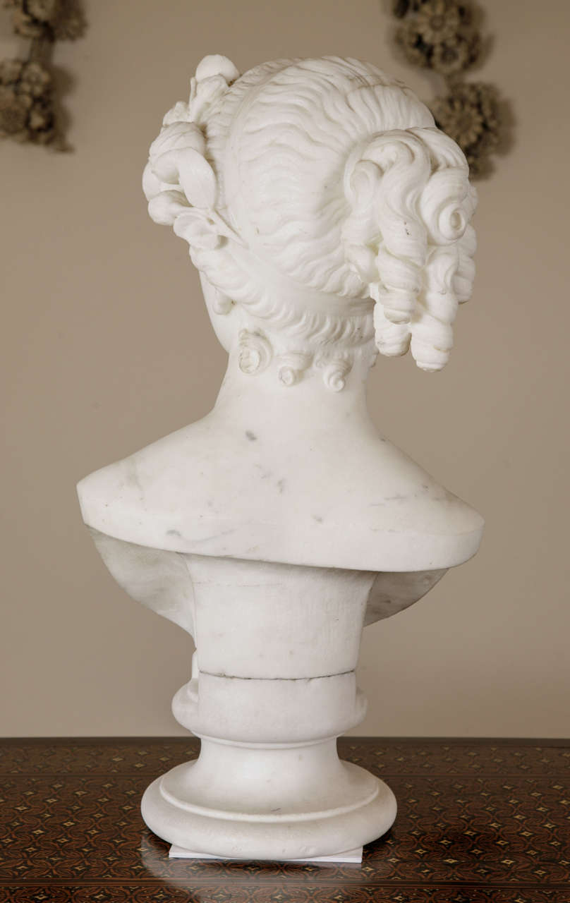 19th Century White Marble Bust of Flora Circa 1830 For Sale