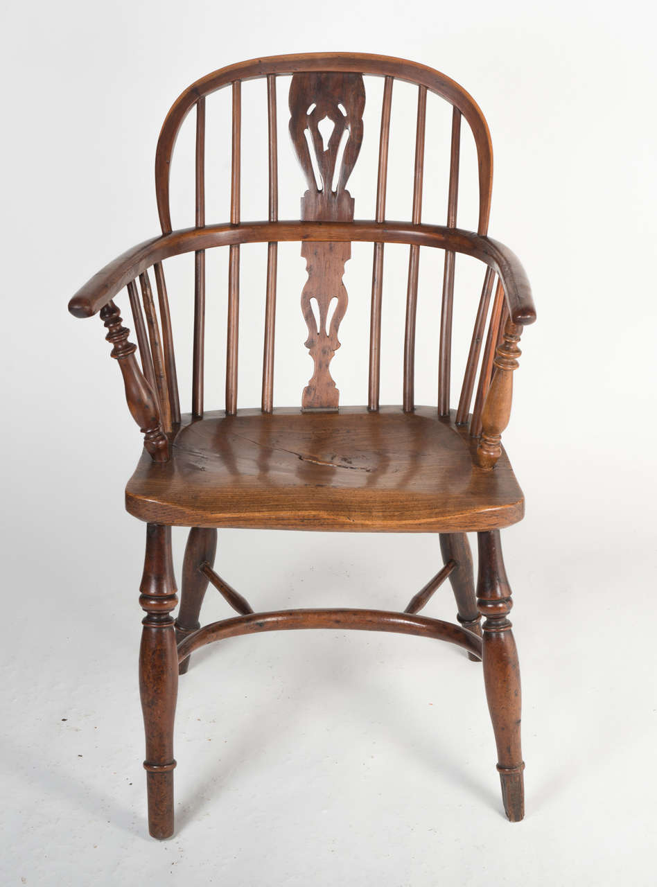Low back yew wood Windsor chair
