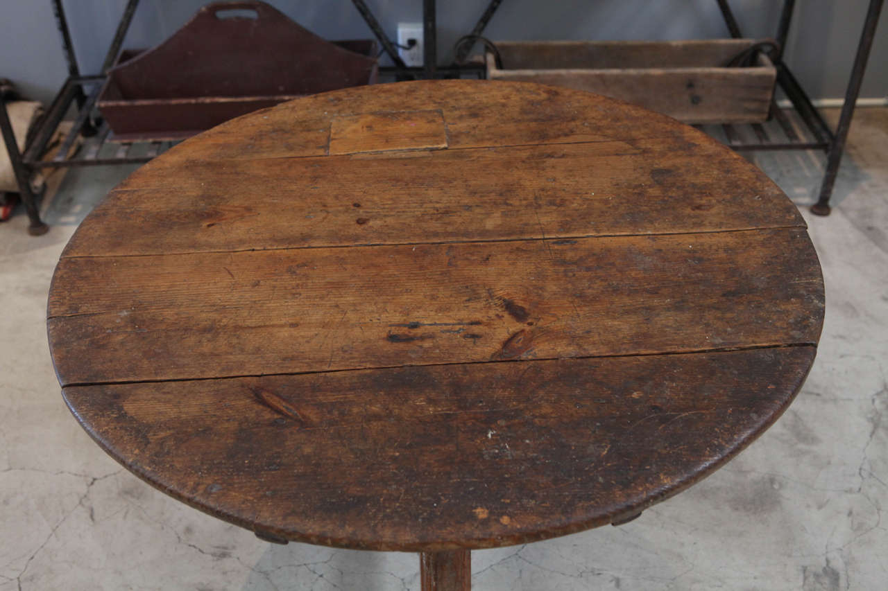 Swedish Round Top Table In Good Condition In Los Angeles, CA