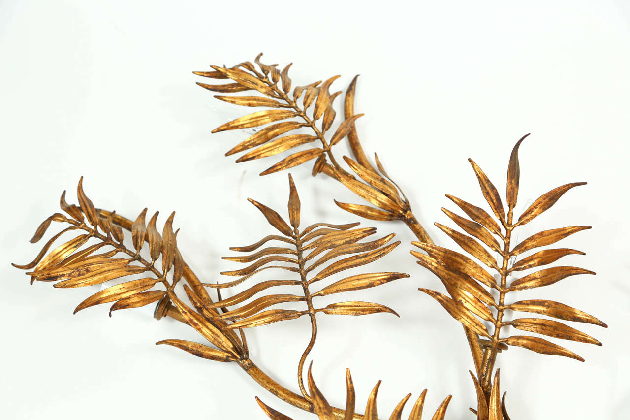 Gold Palm Leaf Wall Light In Excellent Condition In Pasadena, CA
