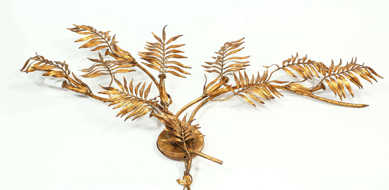 Gold Palm Leaf Wall Light 1