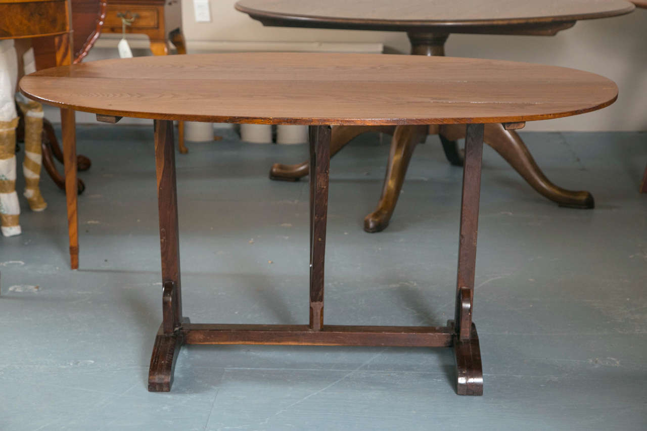 19th Century Oval Oak Vendange Table