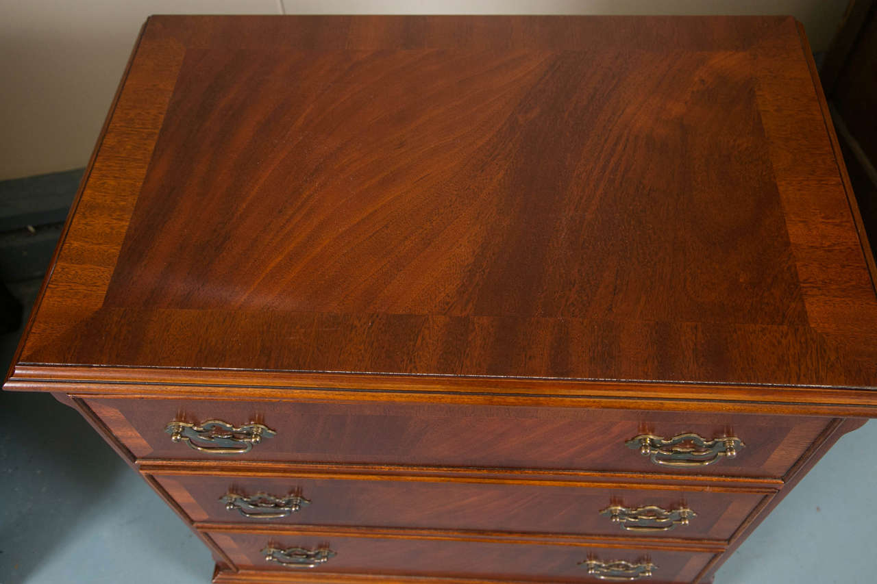 English Mahogany ThreeDrawer Chest of Drawers For Sale at 1stDibs