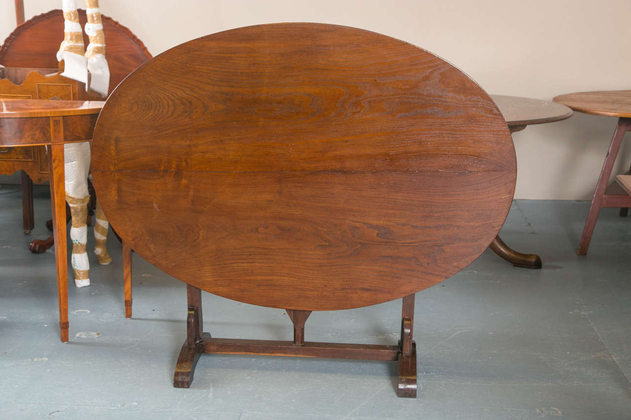 Oval Oak Vendange Table For Sale at 1stdibs