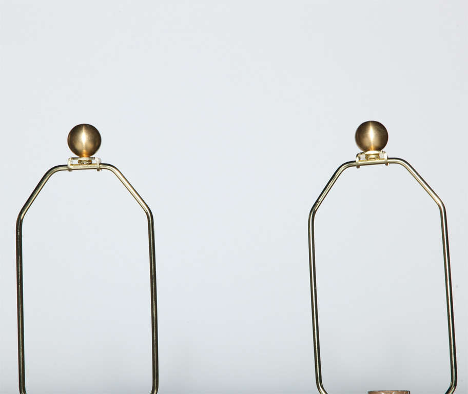 Plated Pair of Hollywood Regency Fluted Brass & Clear Crystal Ball Table Lamps, 1950s For Sale