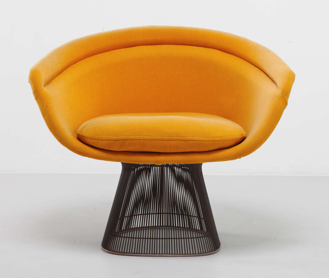 Pair of Warren Platner Chairs by Knoll